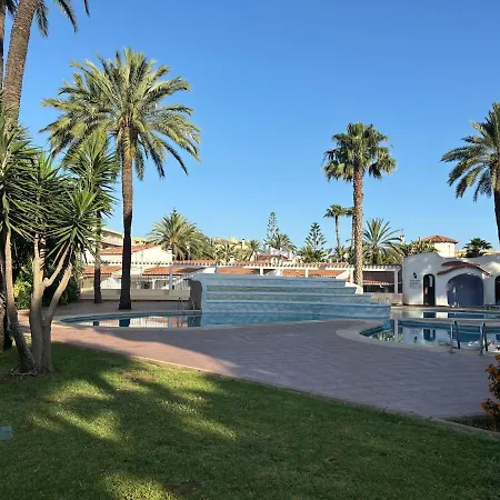 Langosta Petite Premium Apartment