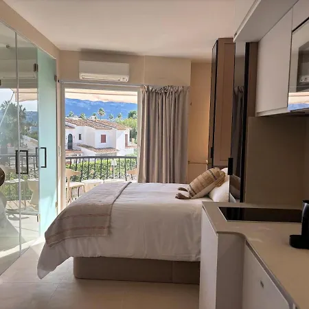 Langosta Petite Premium * Denia